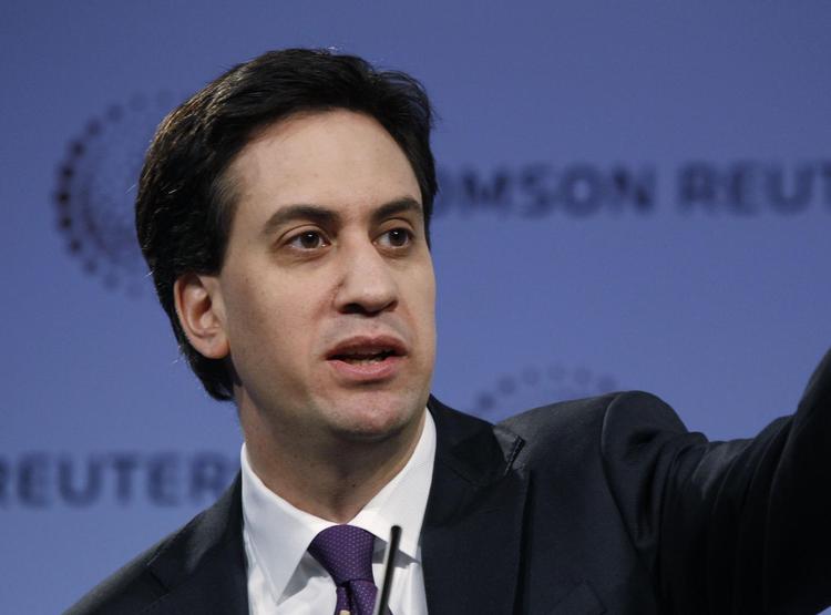 Parat. Det valgmanifest, Ed Miliband fremlagde i Manchester, handlede først og fremmest om at vise de britiske vælgere, at den 45-årige oppositionsleder er både parat og egnet til at smide David Cameron ud fra Downing Street. 