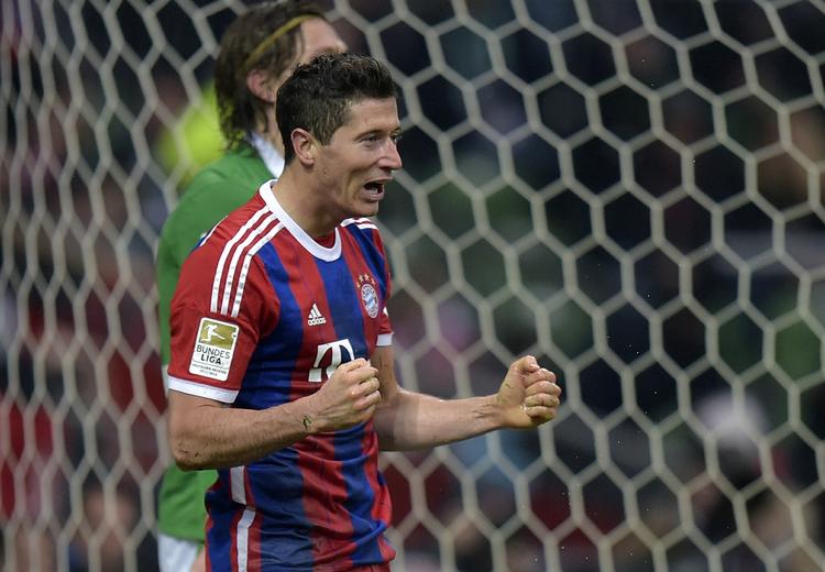 TRÆFSIKKER. Robert Lewandowski har igen fundet topformen foran modstandernes mål, og derfor satser Bayern-træner Pep Guardiola på ham. 