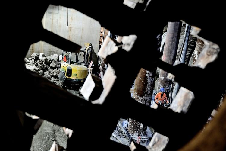 Ufaglærte. Især blandt de metrofirmaer, der leverer udenlandske ansatte til jord- og betonarbejde og jernbinding, er der begået fejl i lønudbetalingerne. 