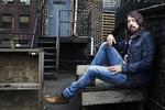 Plade. Årets Record Store Day-ambassadør, Dave Grohl, lægger selv for med en 10"-vinyl-udgivelse, der indeholder en lille håndfuld Foo Fighters-sange. 