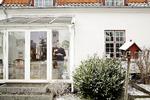 Grundskyld. 75-årige Kirsten Ege fik sin grundværdi fordoblet i 2011. Nu har udsigt til at skulle betale mere end 100.000 kroner om året i ejendomsskatter for det hus, hun og manden købte på Frederiksberg i 1986. (Arkivfoto) 