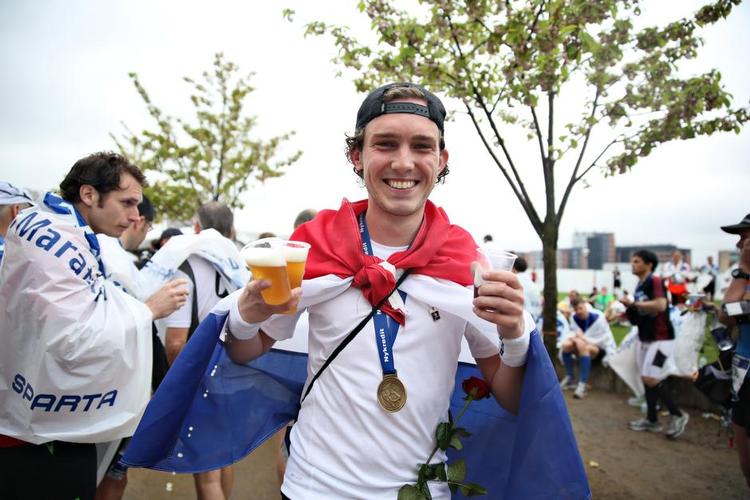 RESTITUTIONSDRIK. Bryggeriet Mikkeller har flere år stået bag Copenhagen Marathons skummende belønning til løberne og øllet til Spartas Mandeløb. Nu går Mikkeller og atletikklubben sammen om et Beer Run, der skal lokke ølnørderne ud at løbe. 