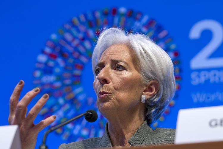 råd. Christine Lagarde mener, at der har været stor vilje til at hjælpe den græske økonomi. Nu må de græske politikere gennemføre de nødvendige reformer, tilføjer IMF-chefen. 