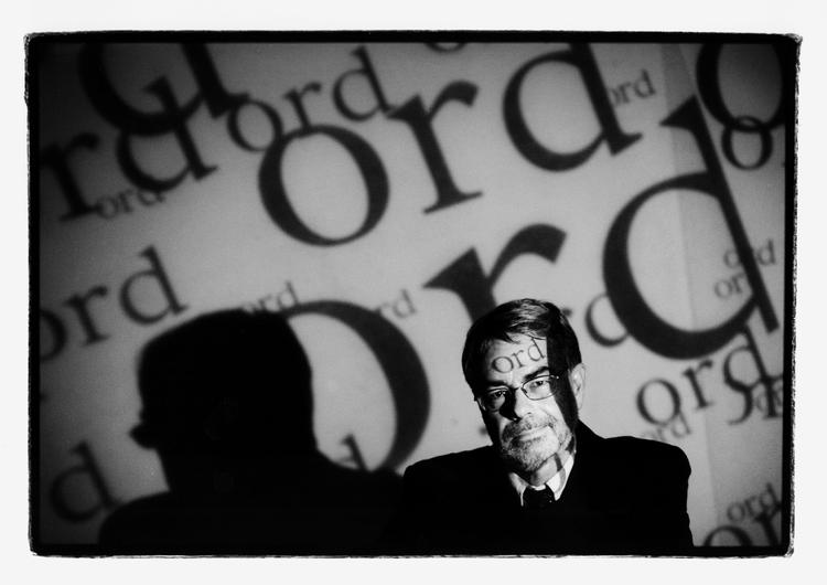 Uenighed. Jørn Lund sætter startkomma. Det er der kommet en vældig debat ud af. 