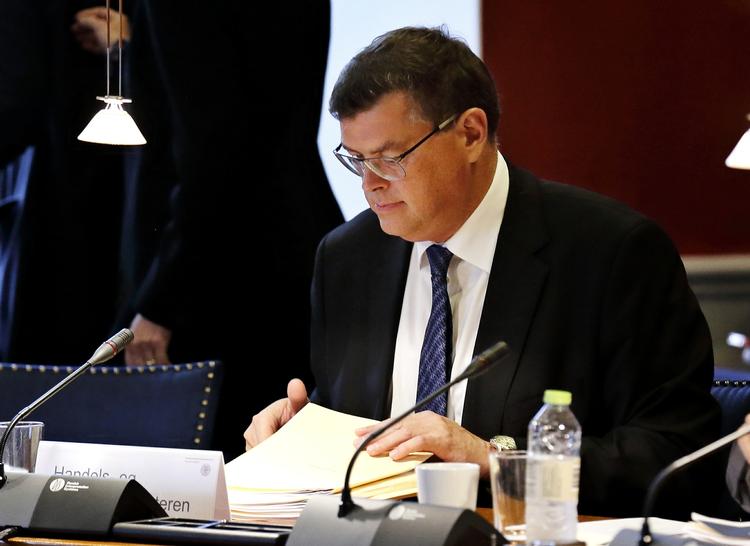 Brik-lande. Selv om Danmark ikke eksporterer nær det forventede til de såkaldte brik-lande, så er eksportminister, Mogens Jensen (S), fortsat overbevist om, at der skal eksporteres til landene. Væksten i disse lande er nemlig større end i Danmark. 