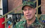 Troende. I et arkivklip i 'Going Clear' udtrykker John Travolta sin stolthed over at være en del af en religion, der giver ham glæde: Scientology. Andre i Alex Gibneys film kritiserer organisationen. Foto: HBO 