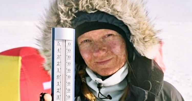 Koldt. I 2006 krydsede Bettina Aller Polarhavet fra Sibirien til Canada og tilbragte i alt 99 dage på isen. Foto: Privat 