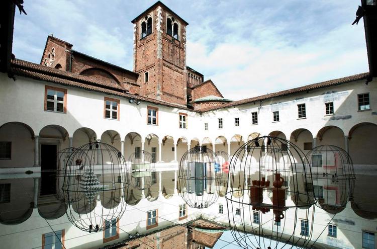 dansk. Design med danske rødder scorer højt i popularitet i udlandet. 