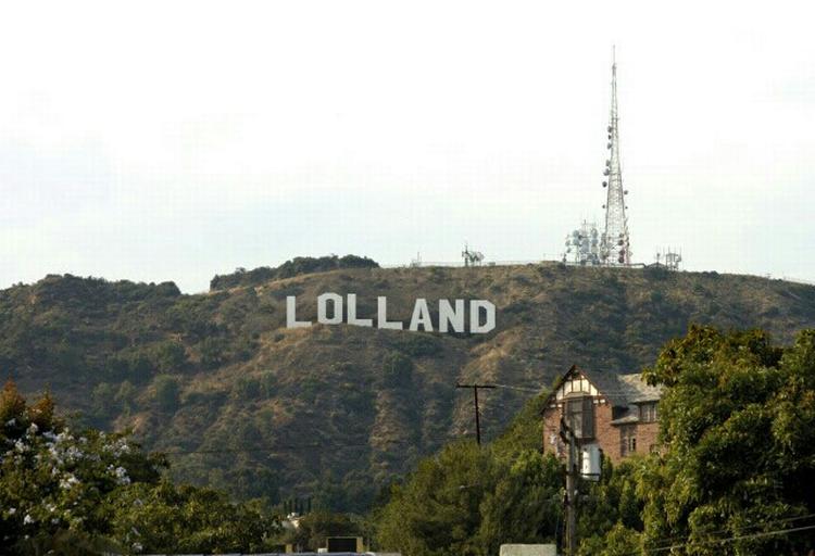 LOLLYWOOD. Medlemmer af fremstormende Facobook-gruppe spammer kærlighed om Sydhavsøerne. 