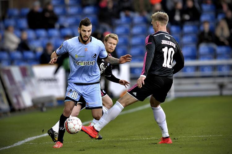 Matchvinder. Med to mål ar Mikael Ishak den afgørende figur, da Randers i dag slog FCK 3-0 på hjemmebane. Foto: Anita Graversen/Polfoto 