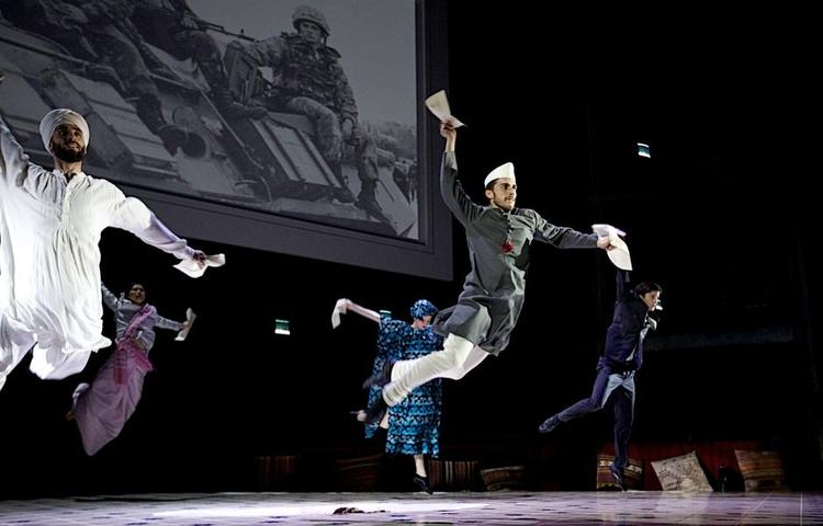 NUTID. I nyopsætningen af Carl Nielsens opera 'Saul og David' er handlingen ikke henlagt til oldtiden, men i en nutidig og 'mellemøstlig tematik'. Foto: Signe Roderik (PR) 