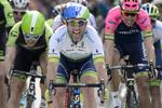 GLÆDE. Michael Albasini fra Schweiz gjorde det godt på onsdagens etape i Tour de Romandie og har nu snuppet førertrøjen. 