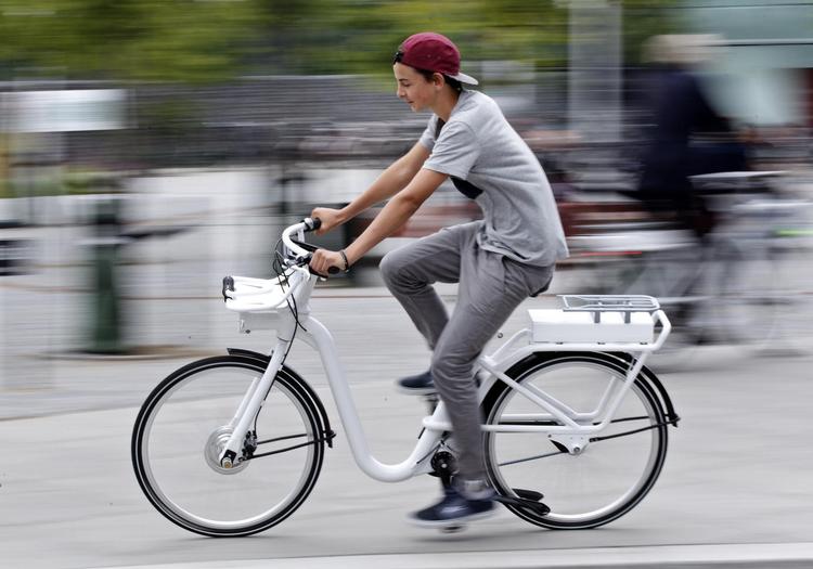 Der var fart over feltet da den nye moderne bycykel i 2013 blev præsenteret på Flintholm station. Siden er projektet kommet i vanskeligheder. 