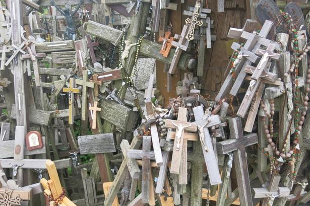 Kors i alle afskygninger. 