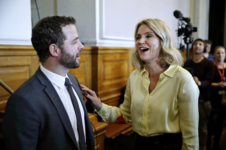 Regeringspartnere. Helle Thorning-Schmidt (S) stemmer ikke i med Enhedslisten, der vil have de Radikale ud af regeringen. 