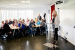 OPBAKNING. Statsminister Helle Thorning-Schmidt taler for fulde huse, når hun i dag er rundt i landet til 1. maj-arrangementer. 