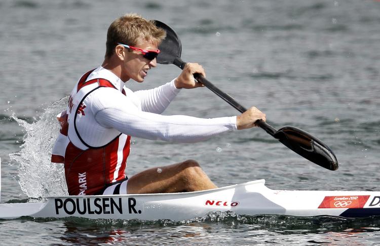 opgav. René Holten Poulsen lagde hårdt ud i finalen i 5.000 meter enerkajak, men måtte opgive midtvejs. 