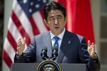Alliance. Shinzo Abes besøg i USA minder om, at selv 70 år efter afslutningen på Anden Verdenskrig står der i Østasien en række uløste og uforklarede dilemmaer tilbage. 