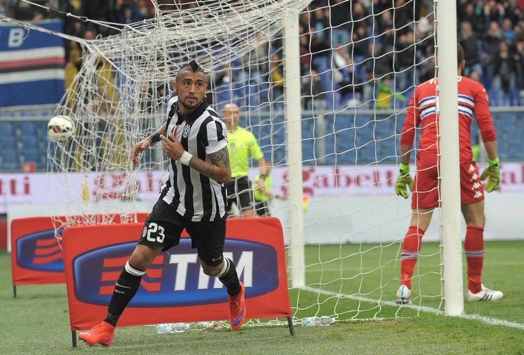 1-0. Arturo Vidal har scoret kampens eneste mål for Juventus mod Sampdoria. 