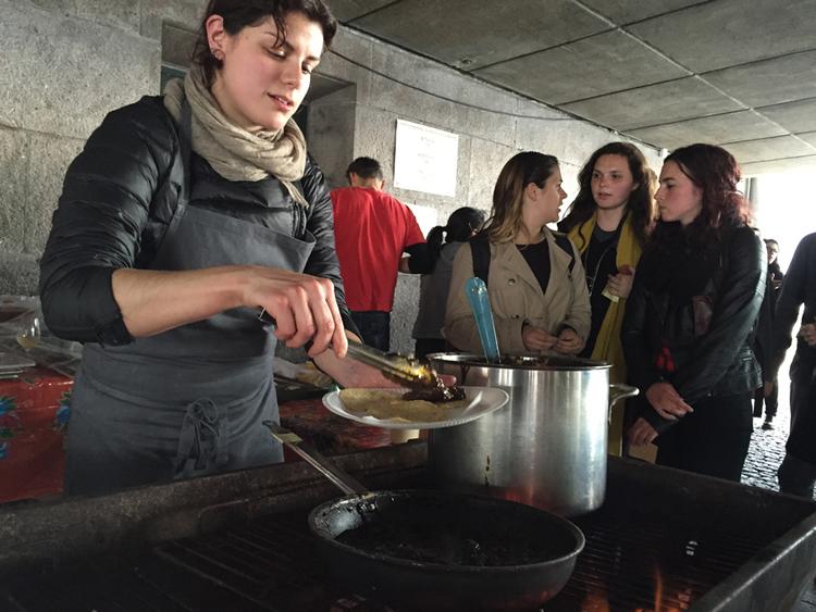 Debut. Det var første gang, at Rosio Sanchez lod folk smage på de tacos, som hun har udviklet over det seneste år, da hun d. 5. maj inviterede københavnerne til prøvesmagning under Knippelsbro. 