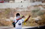 kamplyst. Flere unge palæstinen sere taler om Algeriets frihedskamp og giver udtryk for, at de håber på en tredje intifada, hvor unge som tidligere går til angreb på israelerne. Arkivfoto: Majdi Mohammed/AP 