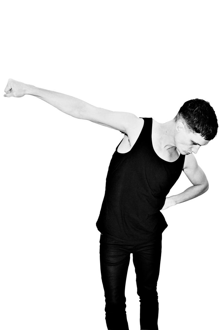 Øjenåbner. Jonathan Johansson vil have folk til at slå øjnene op for de spændinger, flygtningestrømmene skaber. 