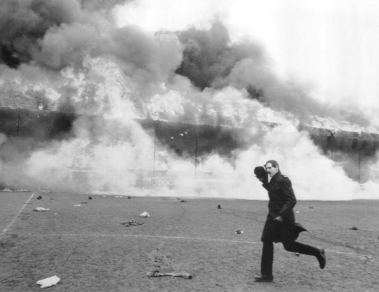 30-året for Englands største fodbold tragedie blev i dag markeret ved en ceremoni i Bradford. 