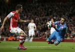 CLEAN. Ingen huller hos Lukasz Fabianski og så vandt Swansea på udebane over Arsenal. 