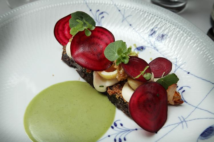 Solskinsmad. Gourmetrestauranten Koefoed med det bornholmske køkken har stadig ledige billetter til madfestivalen. 