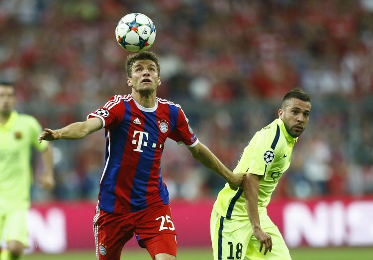 3-2. Thomas Müller scorede til 3-2 for Bayern, som er det klart bedre end Barcelona i anden halvleg. 