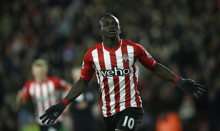 MÅLÆDER. Sadio Mane har haft en sensationel start på lørdagens kamp mellem Southampton og Aston Villa. 