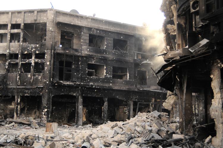 kulturarv. Her er det den gamle by Aleppo i det nordvestlige Syrien, som er blevet ramt af bomber (arkiv). 