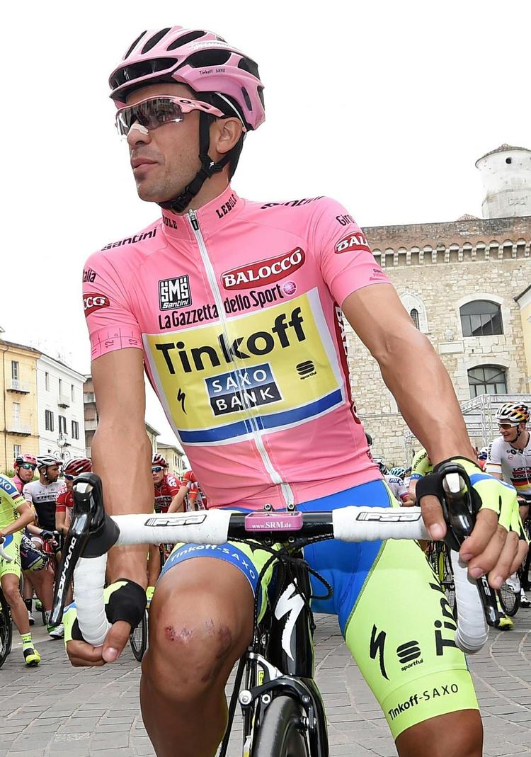 Contador. Føringen skrumpede til 3 sekunder, men spanieren er fortsat den stor efavorit i Giroen. 