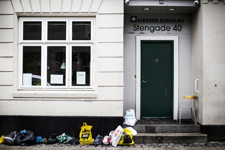 Herberg. De tre nigerianere, der blev anholdt, havde aftenen før forgæves søgt ly for natten på herberget for hjemløse udlændinge i Stengade på Nørrebro. 