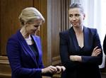 UDSAT. Justitsminister Mette Frederiksen (S) skulle i morges have været i samråd om indsatsen i forbindelse med terrorangrebet i februar, men det blev aflyst af oppositionen, fordi der fortsat mangler svar på skriftlige spørgsmål. 