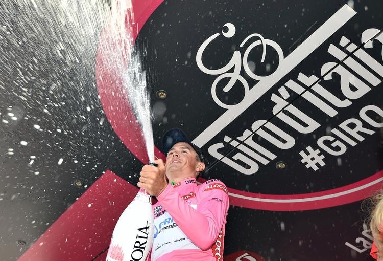Fortid. Simon Gerrans var første mand i førertrøjen i dette års Giro. 