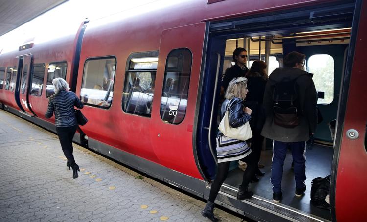 Myldretid. Omkring 90.000 danskere pendler til job i hovedstaden hver dag, viser tal. 
