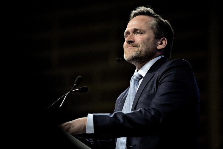 Valgmåling. Liberal Alliances formand Anders Samuelsen er efter eget udsagn dårlig til at bluffe, og han kan da heller ikke skjule glæden over en ny meningsmåling fra Megafon. 
