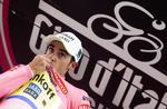 TYRANEN. I slutfasen kommanderede Alberto Contador sit hold i front, så han ikke risikerede at blive sat bagud, hvis der opstod et hul i feltet. 