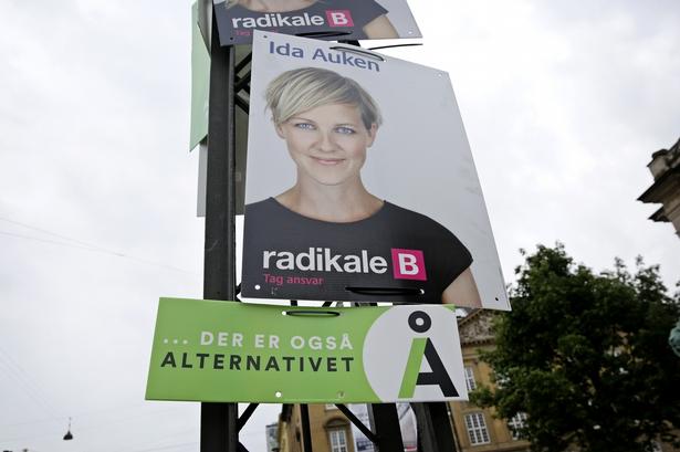 Alternativet har deres egen - lille - alternative plakat. 
