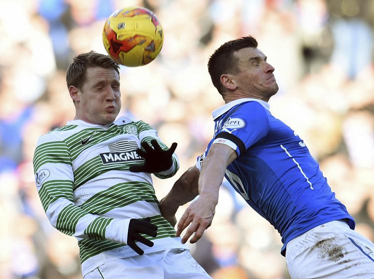 Næstbedst. Lee McCulloch (tv) er en af de spillere, der har taget turen fra røven af 4. division med Rangers. Han må nok vente yderligere et år på comeback i den bedste række. 