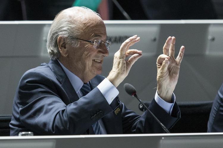 Kongres. Det vigtigste i dag er at komme videre, lyder det fra Sepp Blatter. 