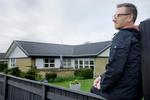 Snydt. Jens Lindstedt betalte en høj præmie hos sit forsikringsselskab i ti år. Nu føler han sig snydt, fordi de tilbød ham en bedre pris, da han fortalte om et godt tilbud fra konkurrenten. 