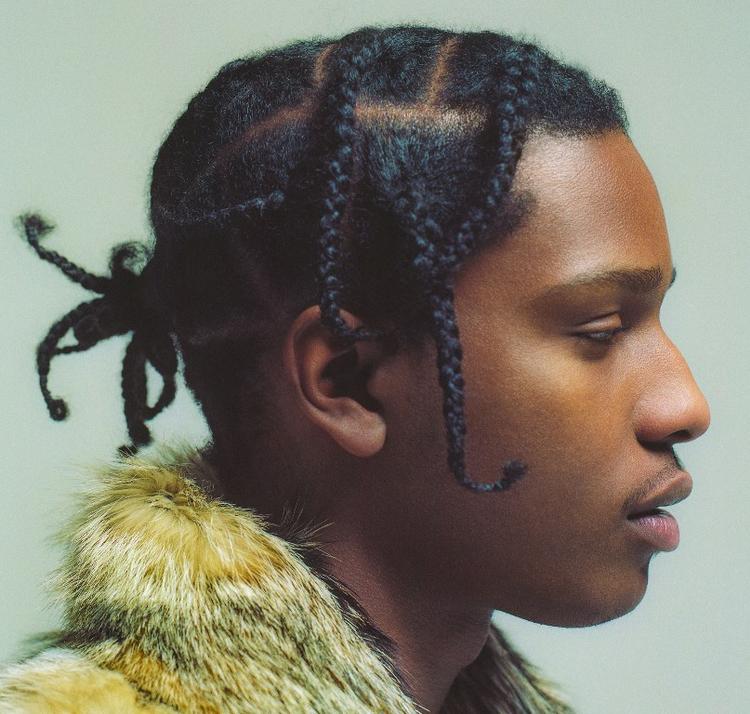 A$AP Rocky har opnået sin status som en af den nye rapgenerations største stjerner takket være sine udpræget popappel (og pæne udseende, der også har fået fashionistas til at omfavne ham og hele det modeshow, hans ASAP Mob-crew også er). 
