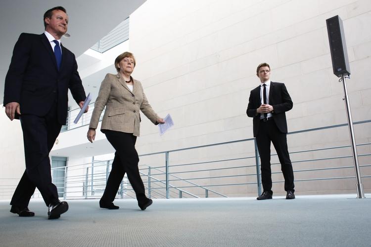 EU. David Cameron har indledt en rundrejse til de andre EU-lande. 