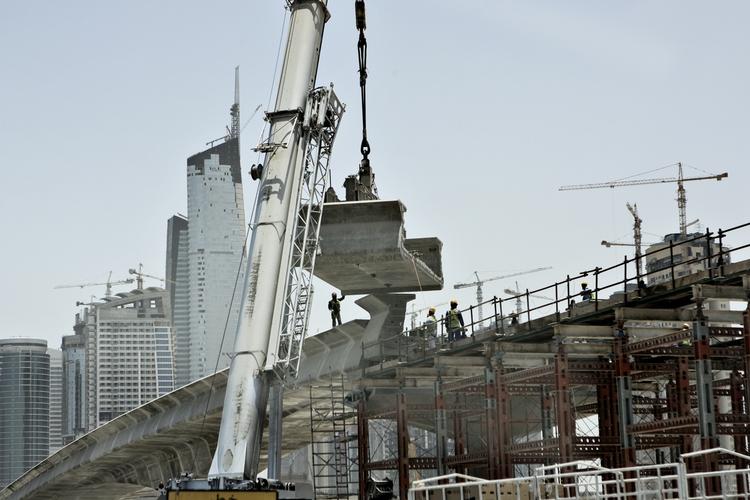 Arbejde. Det er ikke første gang arbejdsforholdene i Emiraterne er blevet kritiseret. På billedet ses opførelse af metroen i Dubai i 2009. Foto: Valdemar Jørgensen 