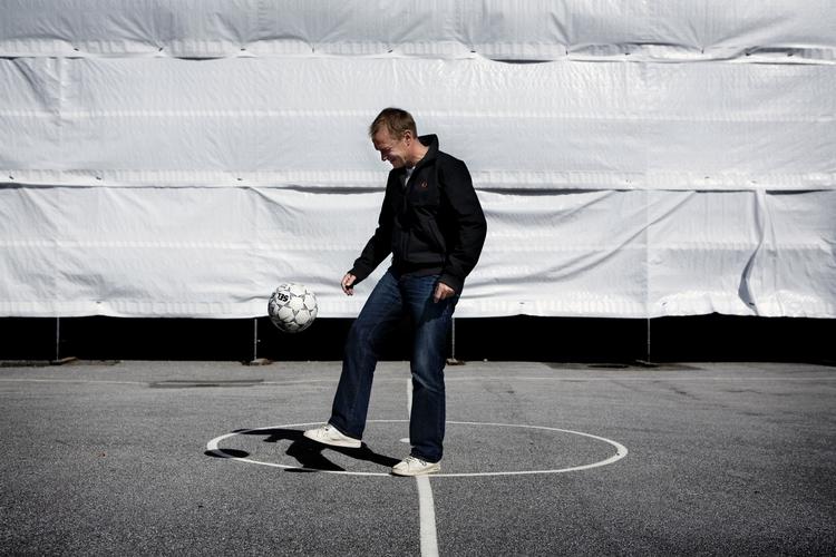 MESSI. For Per Frimann er der ikke længere tvivl om, at Lionel Messi er verdens bedste fodboldspilelr nogen sinde. 