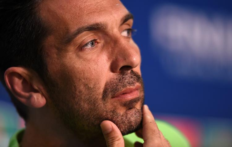 CENTRAL. Gianluigi Buffon kan få en meget stor rolle i aftenens finalekamp. 