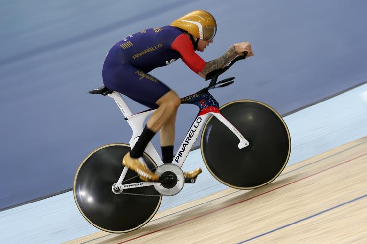 REKORD. Mere end 54 km nåede Bradley Wiggins at tilbagelægge på den olympiske bane i London. 