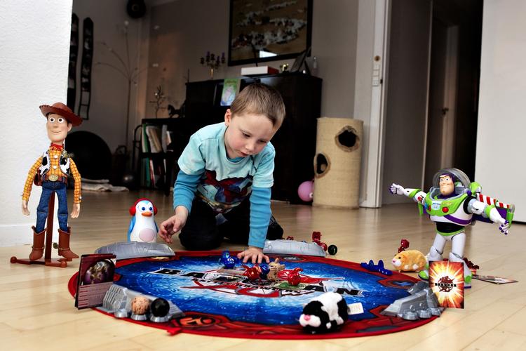 Allergi. En række skadelige stoffer er nu forbudte at bruge i legetøj til børn under tre år. 